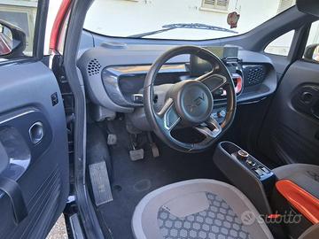 mini car elettrica 