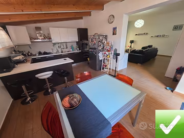 Appartamento Arredato + Veranda + P. Auto Ravagnes