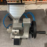 Denocciolatrice professionale per ciliegie