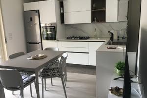 Bivano ristrutturato anche ammobiliato