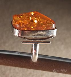Anello ambra naturale russa del Baltico 
