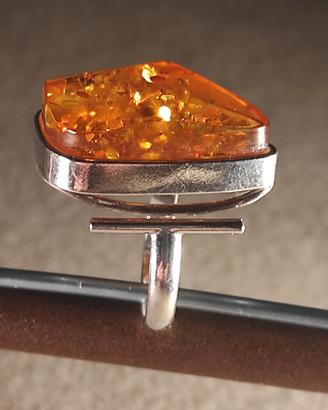 Anello ambra naturale russa del Baltico 