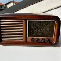 Radio d'epoca Magnadyne SV 85
