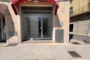Locale commerciale via Marconi 88 Mesagne