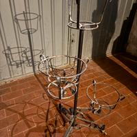 Portavasi vintage in ferro battuto