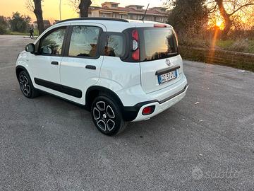 FIAT Panda Cross hybrid unico proprietario