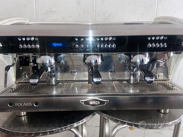 Macchina caffè tre gruppi da bar anno 2022