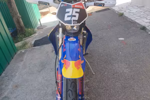 YAMAHA WR450F