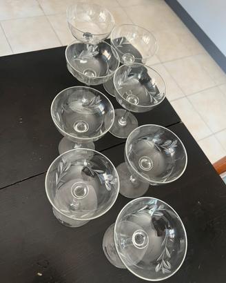 8 bicchieri di cristallo