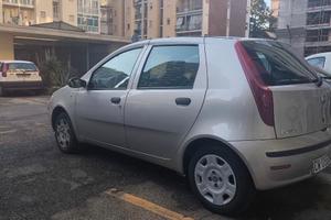 Fiat Punto 1,2 benzina,Euro 4 con 120 milla km