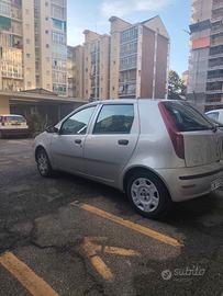 Fiat Punto 1,2 benzina,Euro 4 con 120 milla km