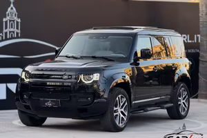 Land Rover Defender 110 3.0d i6 X-Dyn HSE 7 POSTI