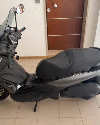 Beverly 300 ie 2014