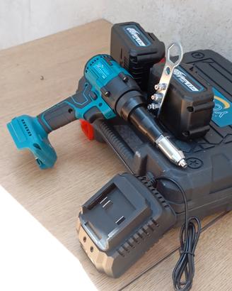 rivettatrice doppia batteria caricabatterie 
