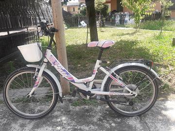 Bicicletta da bambina