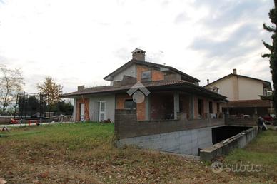 PORZIONE DI BIFAMILIARE A GAMBETTOLA