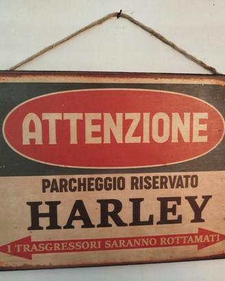 stampa su legno, parcheggio harley davidson