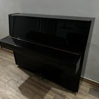 Pianoforte Pearl River usato