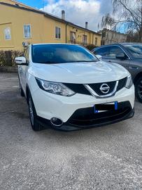 Nissan Qashqai 1.5 dCi N-Connecta