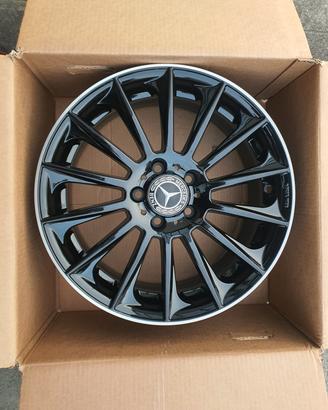 4 cerchi Nuovi 18 Mercedes classe A B C E Cla Gla 