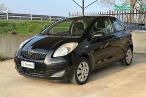 TOYOTA Yaris 1.0 3 porte OK NEPATENTATI BLUETHOO