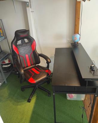 Scrivania e poltrona gaming insieme o separati