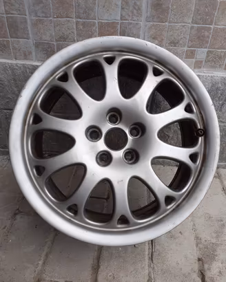3 cerchi in lega 16 alfa romeo 147/156/GTV/GT