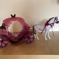 Carrozza e cavallo Barbie