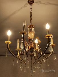 Lampadario stile retrò