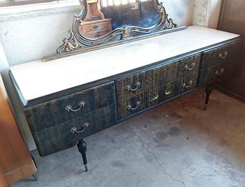 Como' con specchiera e comodini 