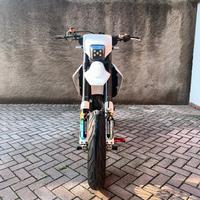 Husqvarna FC 450 omologato motard