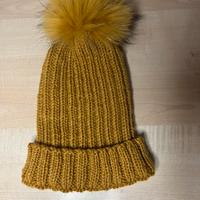 Cappello invernale color senape