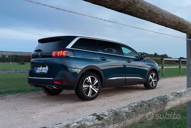 Porte e portellone peugeot 5008 new