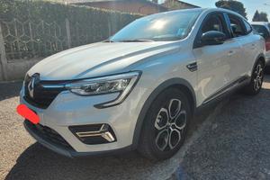 Renault Arkana Full Hybrid 1.6 4 cilindri