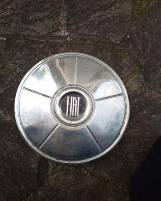 Copricerchio Fiat vintage antico 