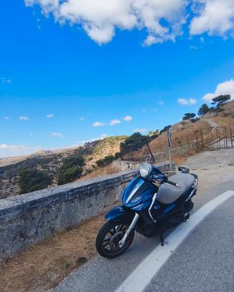 Beverly tourer 125