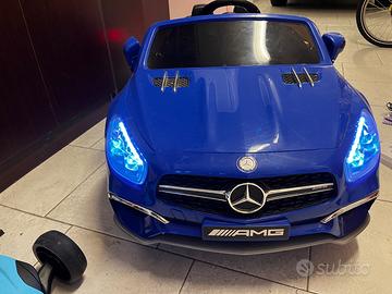 Auto elettrica per bambini  mercedes