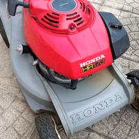 TAGLIAERBA RASAERBA  HONDA HR 174