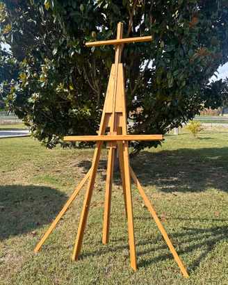 Cavalletto da pittura a treppiede in legno
