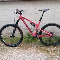MTB Full suspended Rocky Mountain Altitude 27,5 M