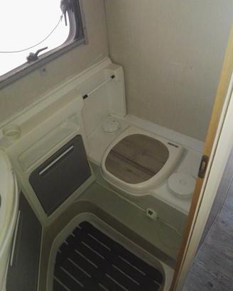 Camper mansardato