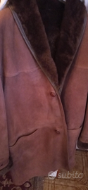 giaccone di montone colore marrone mis 50.- L