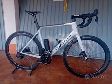 Bici da  corsa elettrica Wilier Triestina