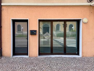 NEGOZIO A SAN GIORGIO DI NOGARO