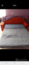 Divano letto tre  posti  2 Metri 