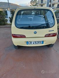 Fiat 600 1.1 active