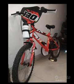 Bicicletta montata Bolt 16 rossa