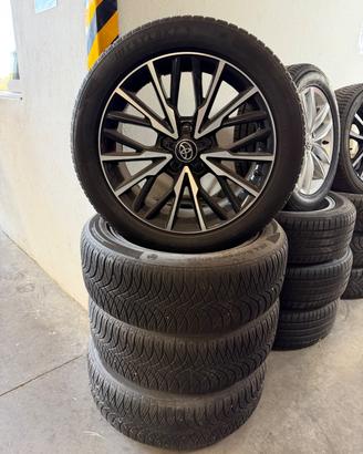 Cerchi Toyota Chr + gomme 225/50R18 4 stag