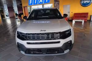 Jeep Avenger 1.2 Turbo 110 CV MHEV Summit
