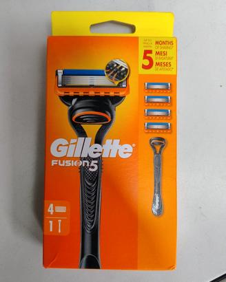Rasoio Gillette Fusion5 con 4 lamette
